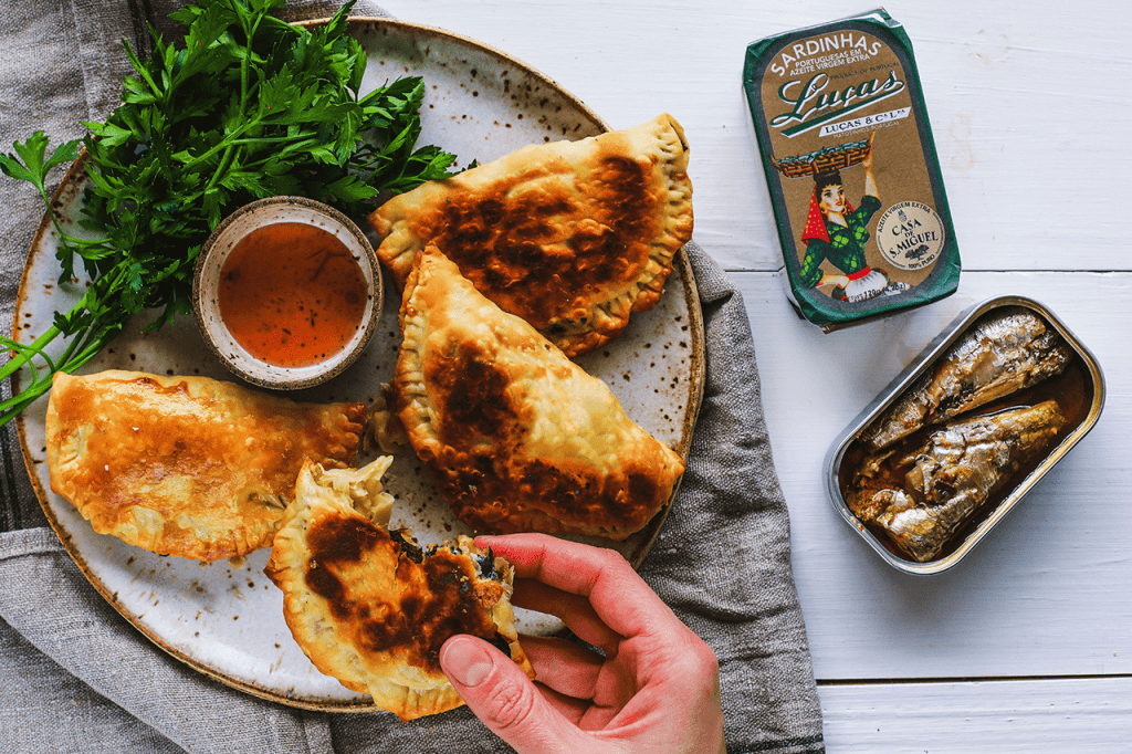 post-blog-receita-Calzone-de-brócolis-e-sardinha-Luças