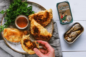 post-blog-receita-Calzone-de-brócolis-e-sardinha-Luças